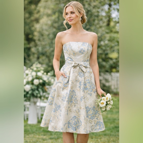 le chateau Dresses & Skirts - Le Chateau Brocade Strapless Midi Dress Champagne Blue Floral  NWT Small